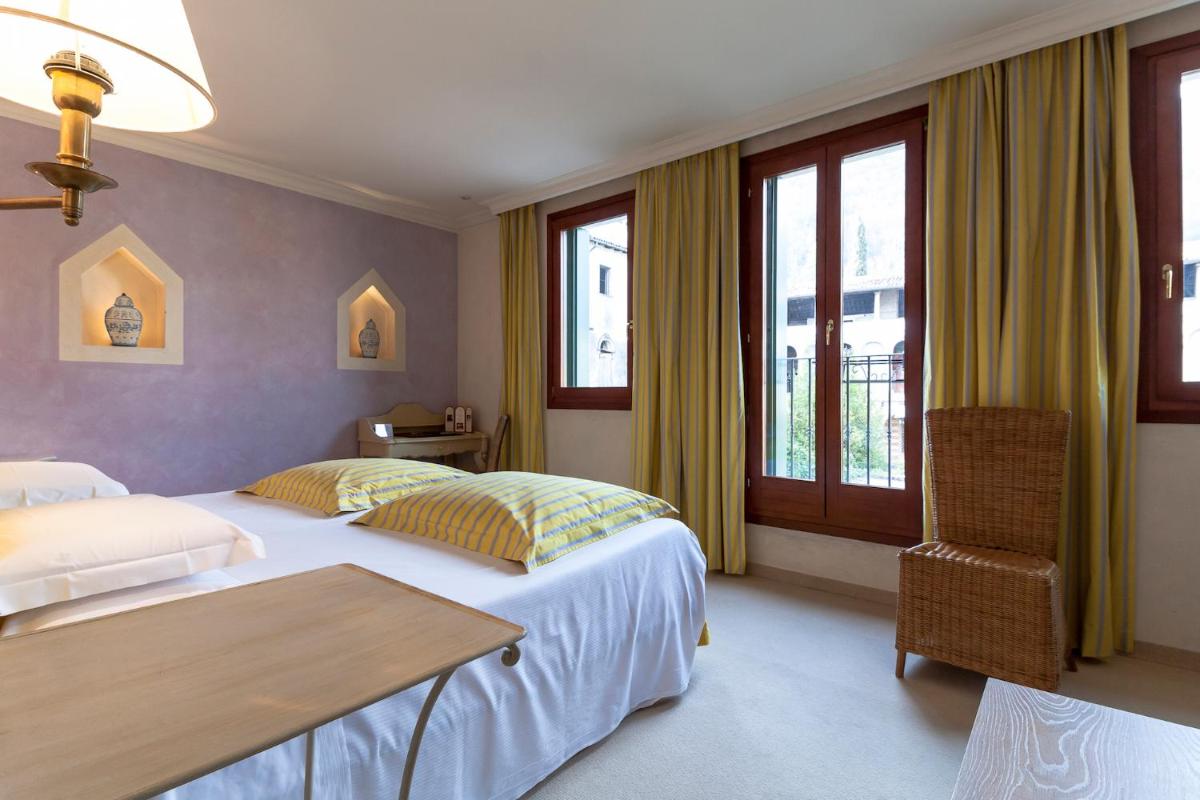 Charming Hotel dei Chiostri