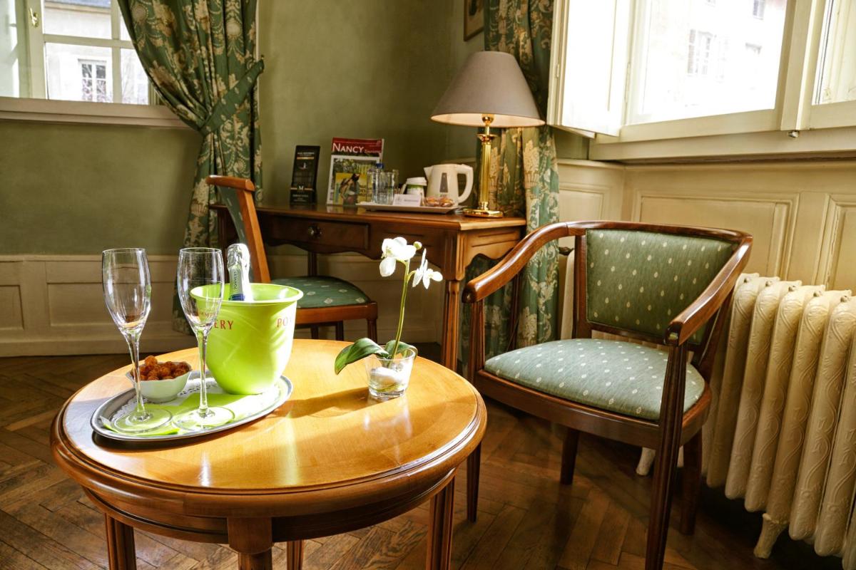 Hotel D'haussonville