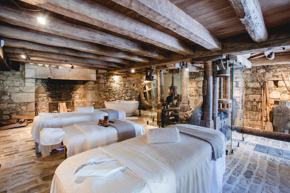 Domaine des Etangs, Auberge Collection