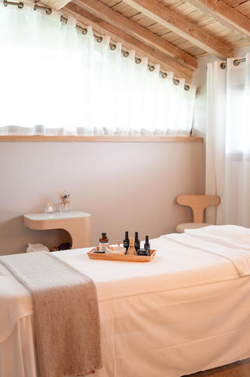Domaine des Etangs, Auberge Collection