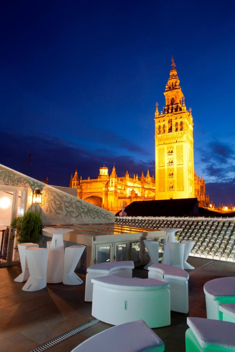 Hotel Doña María