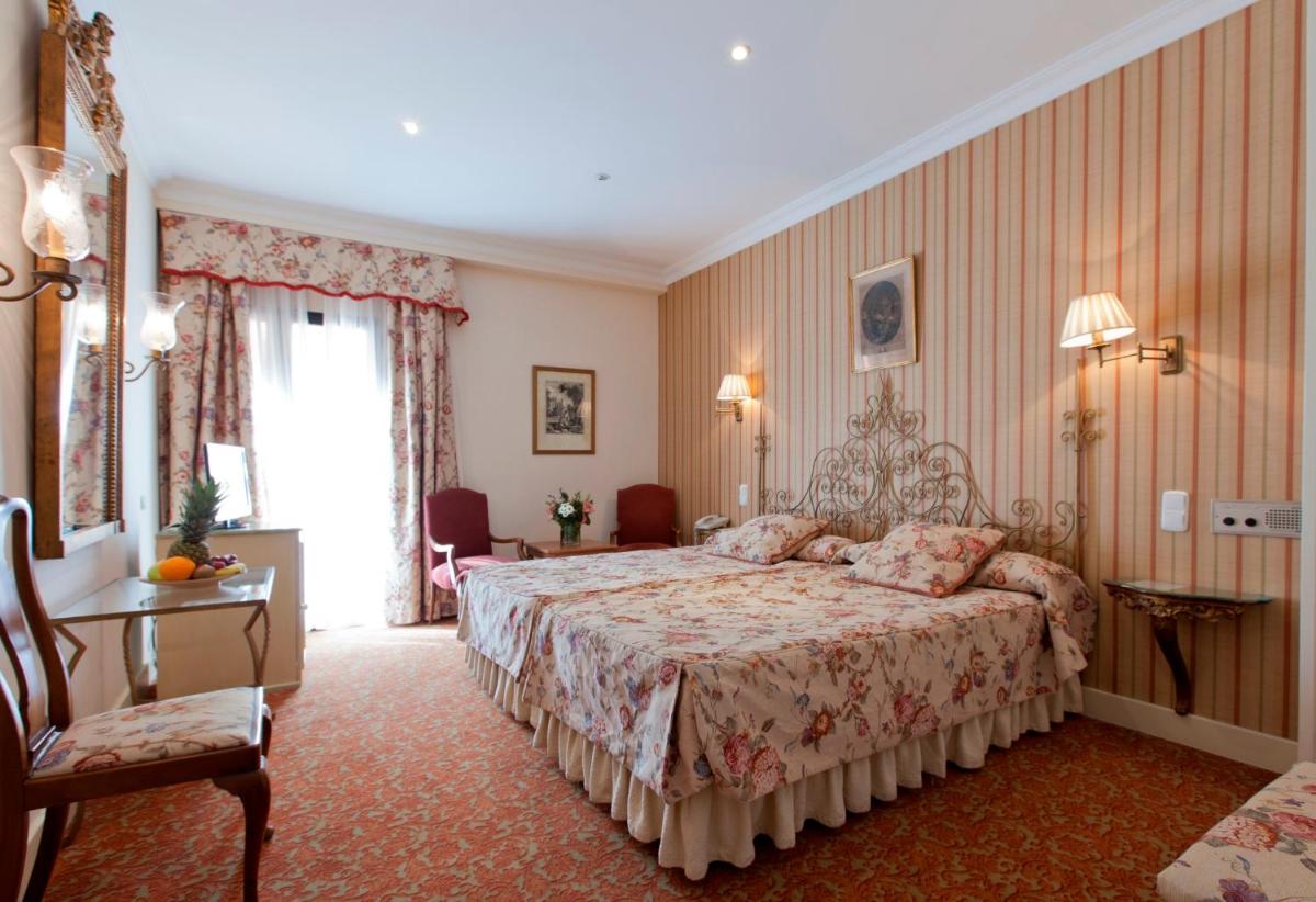 Hotel Doña María