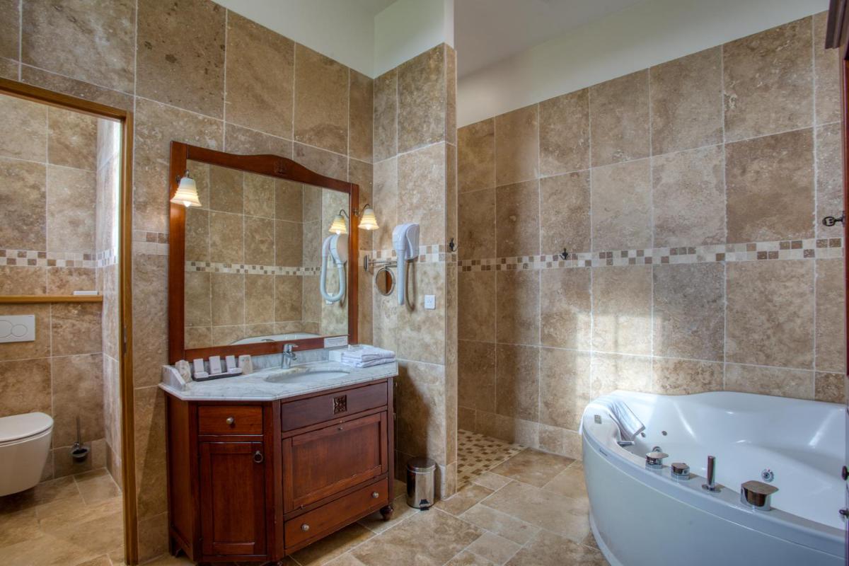 Domaine de Monrecour - Hôtel & Restaurant - Proche de Sarlat