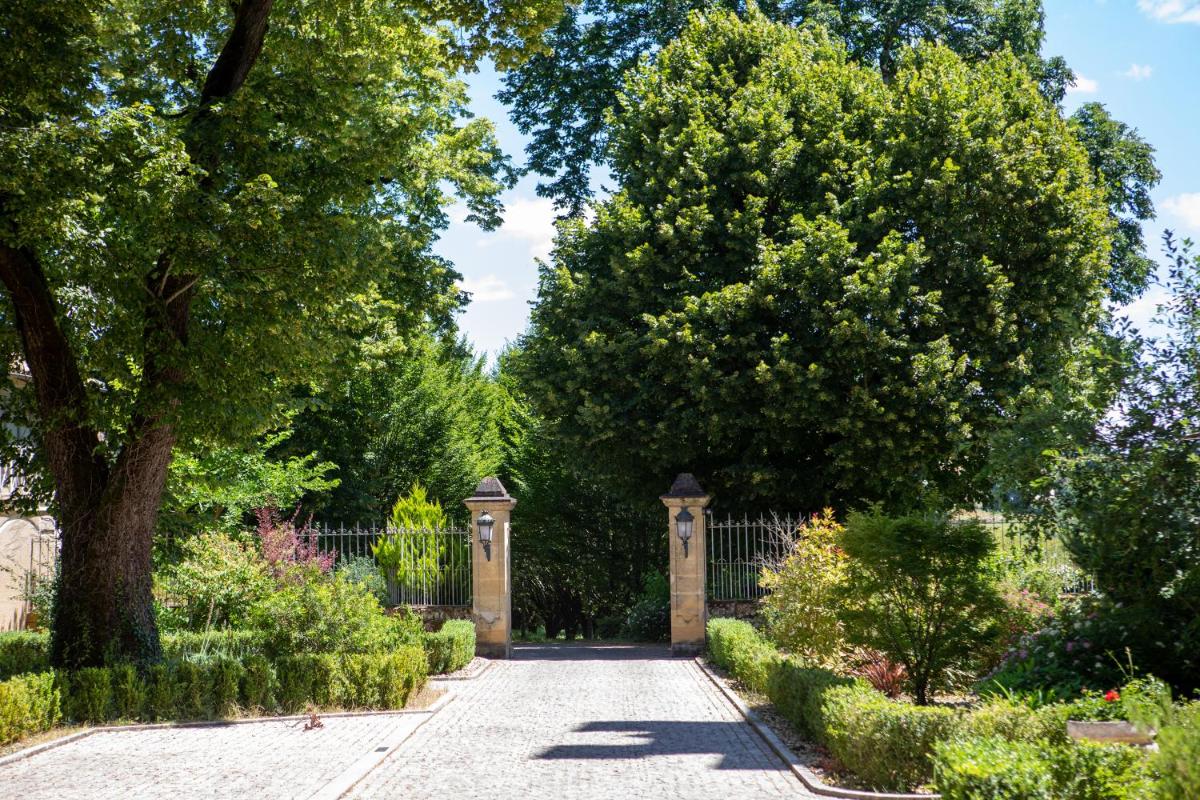 Domaine de Monrecour - Hôtel & Restaurant - Proche de Sarlat
