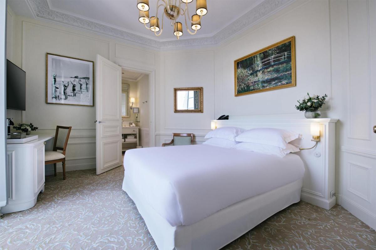 Hôtel du Palais Biarritz, in The Unbound Collection by Hyatt