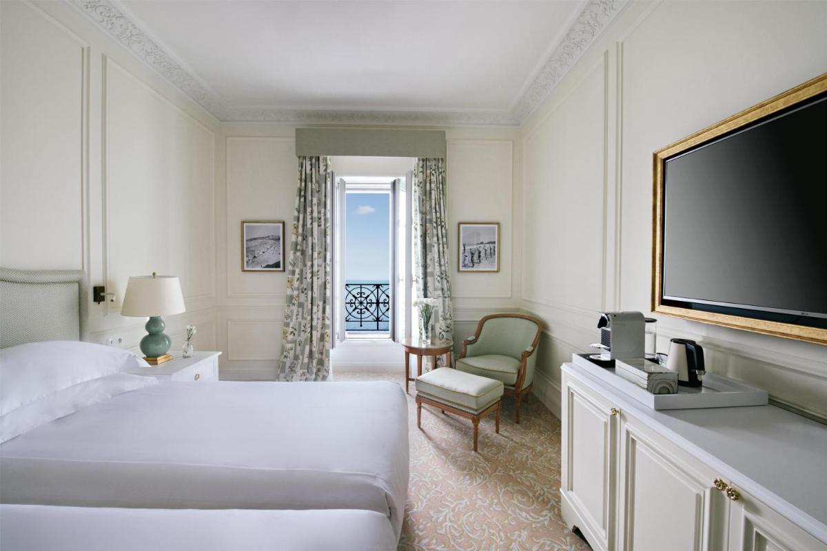 Hôtel du Palais Biarritz, in The Unbound Collection by Hyatt