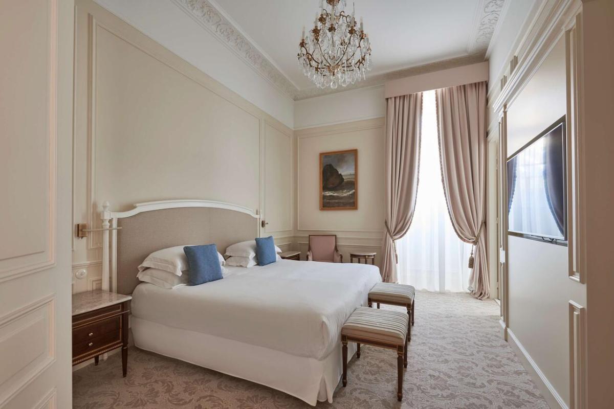Hôtel du Palais Biarritz, in The Unbound Collection by Hyatt