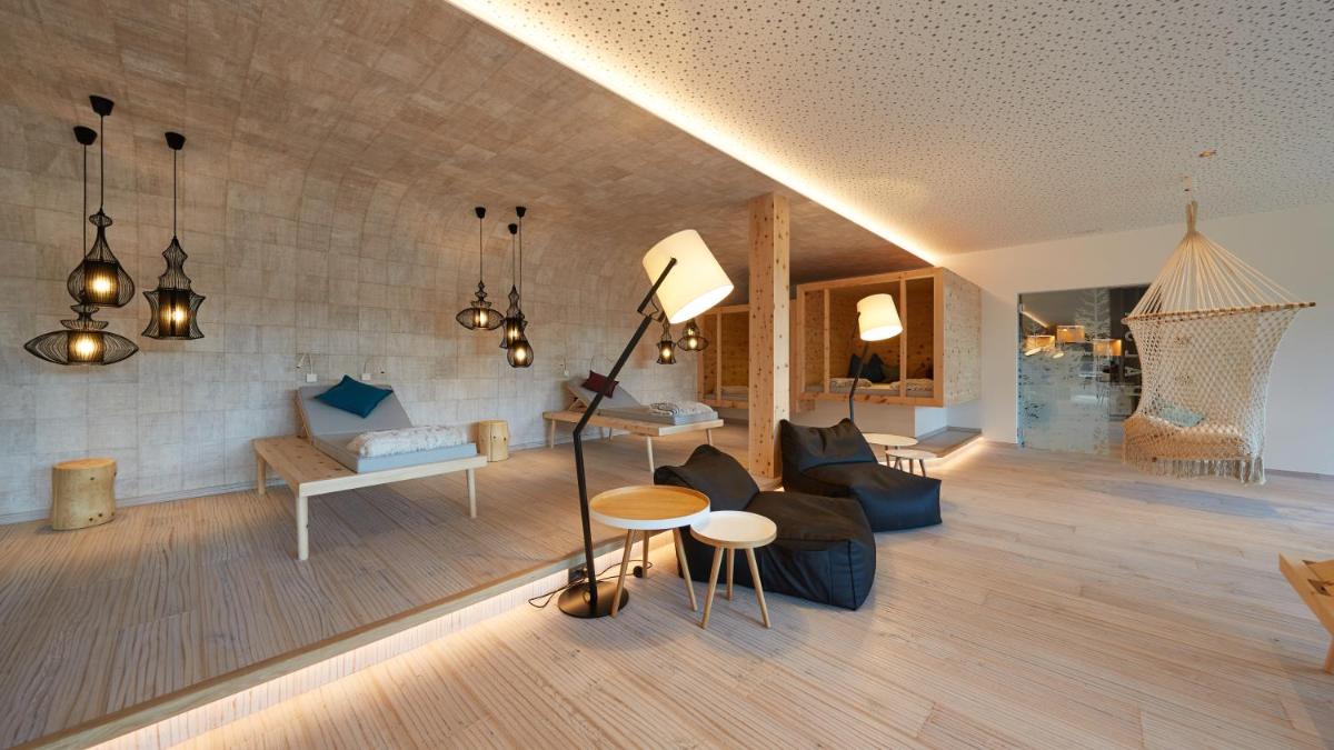 Hotel Fanes