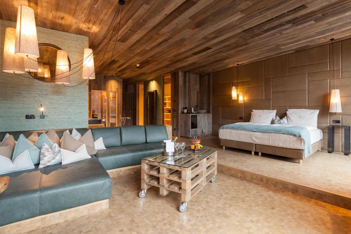Hotel Fanes