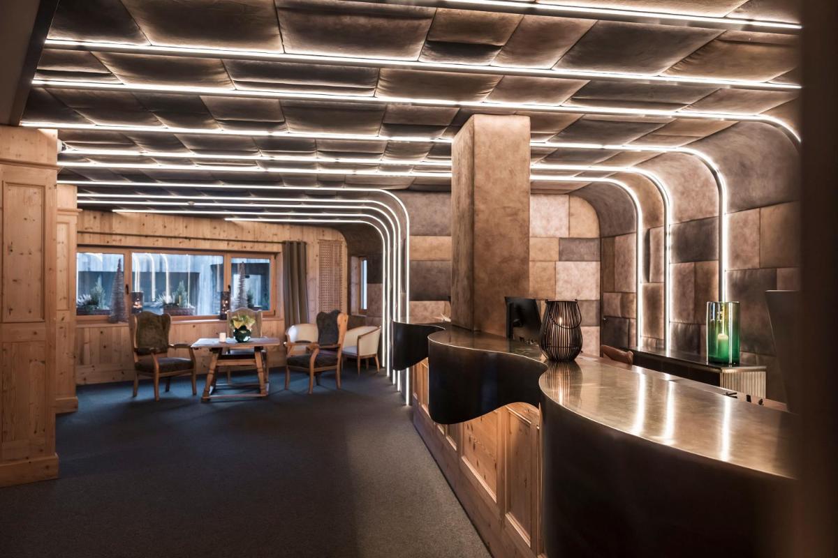 Hotel Fanes