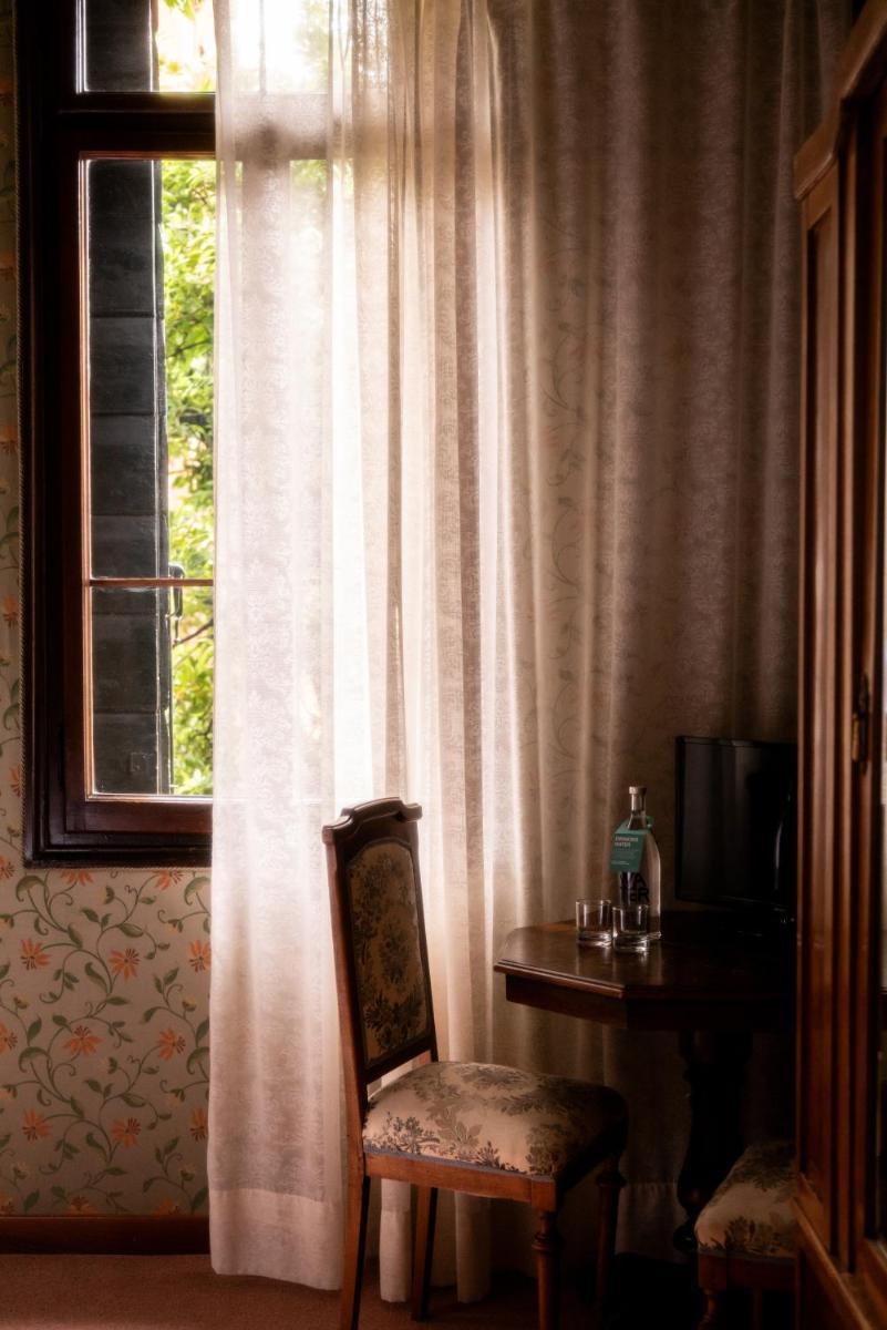 Hotel Flora - By Romanelli Family