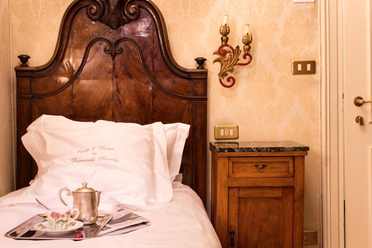 Hotel Flora - By Romanelli Family