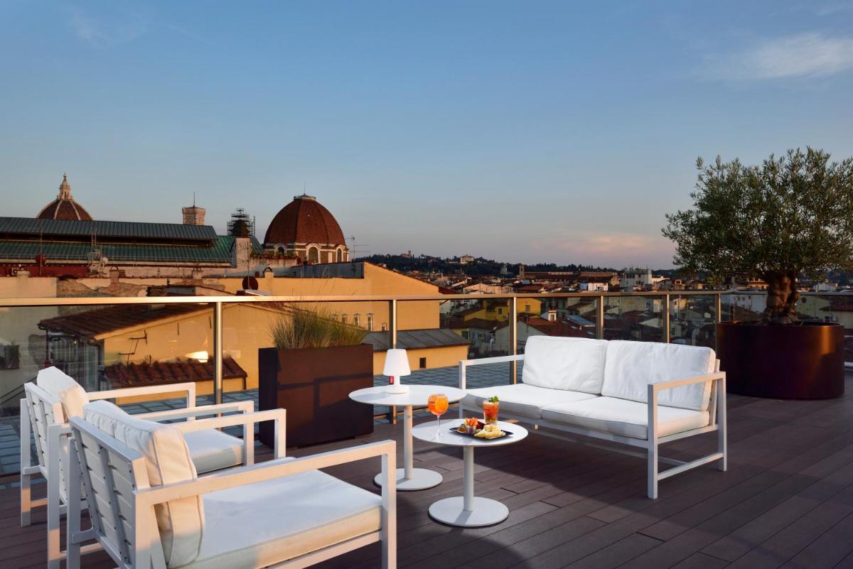 Hotel Glance In Florence