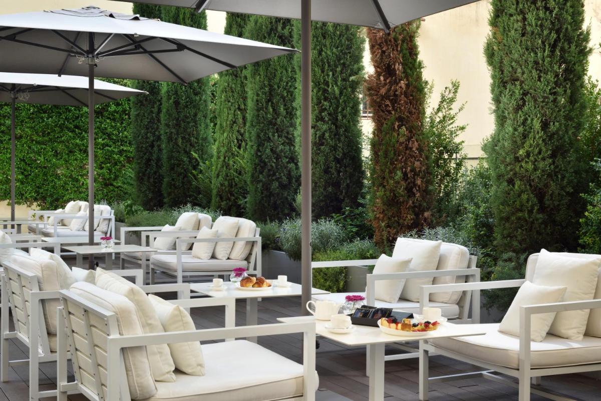 Hotel Glance In Florence