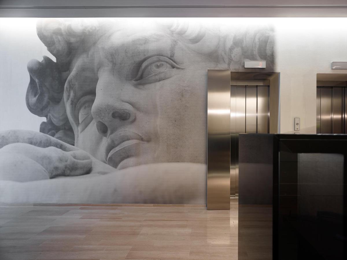 Hotel Glance In Florence
