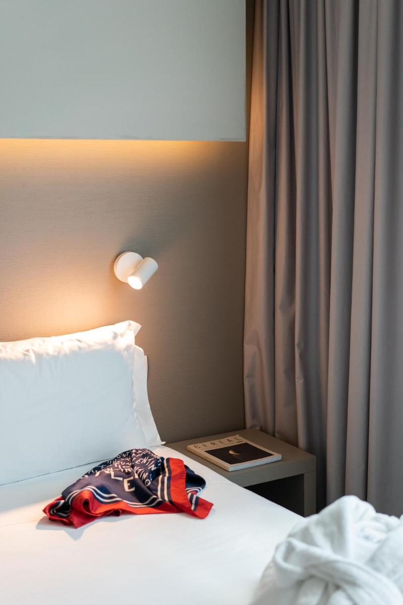 Hotel Glance In Florence