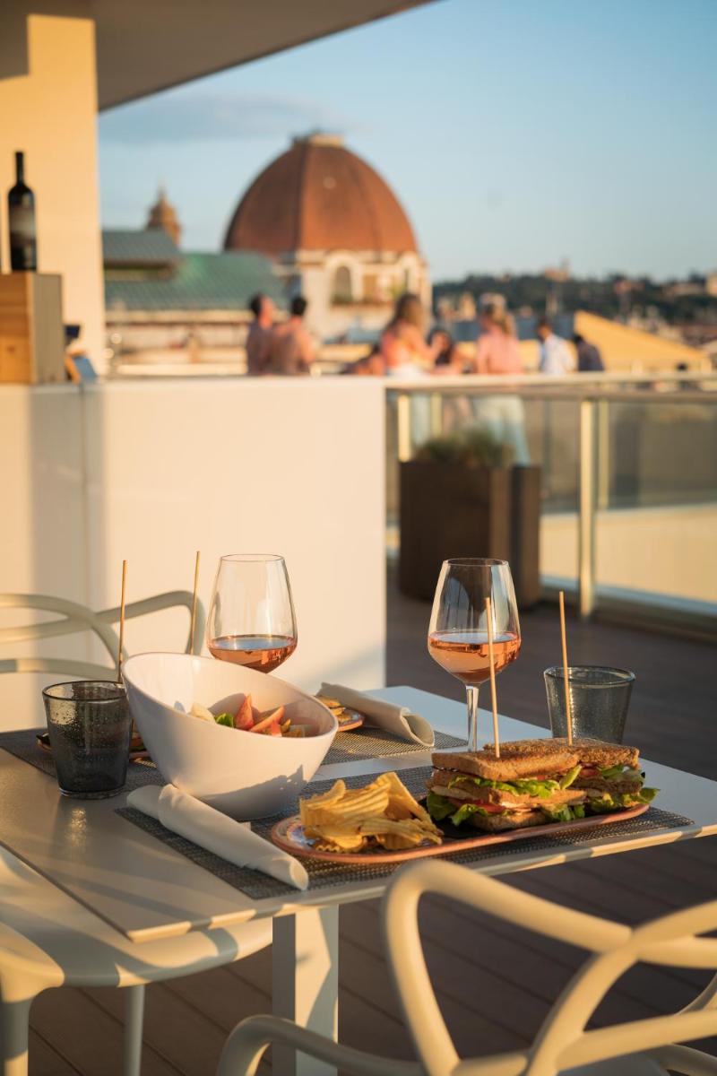 Hotel Glance In Florence