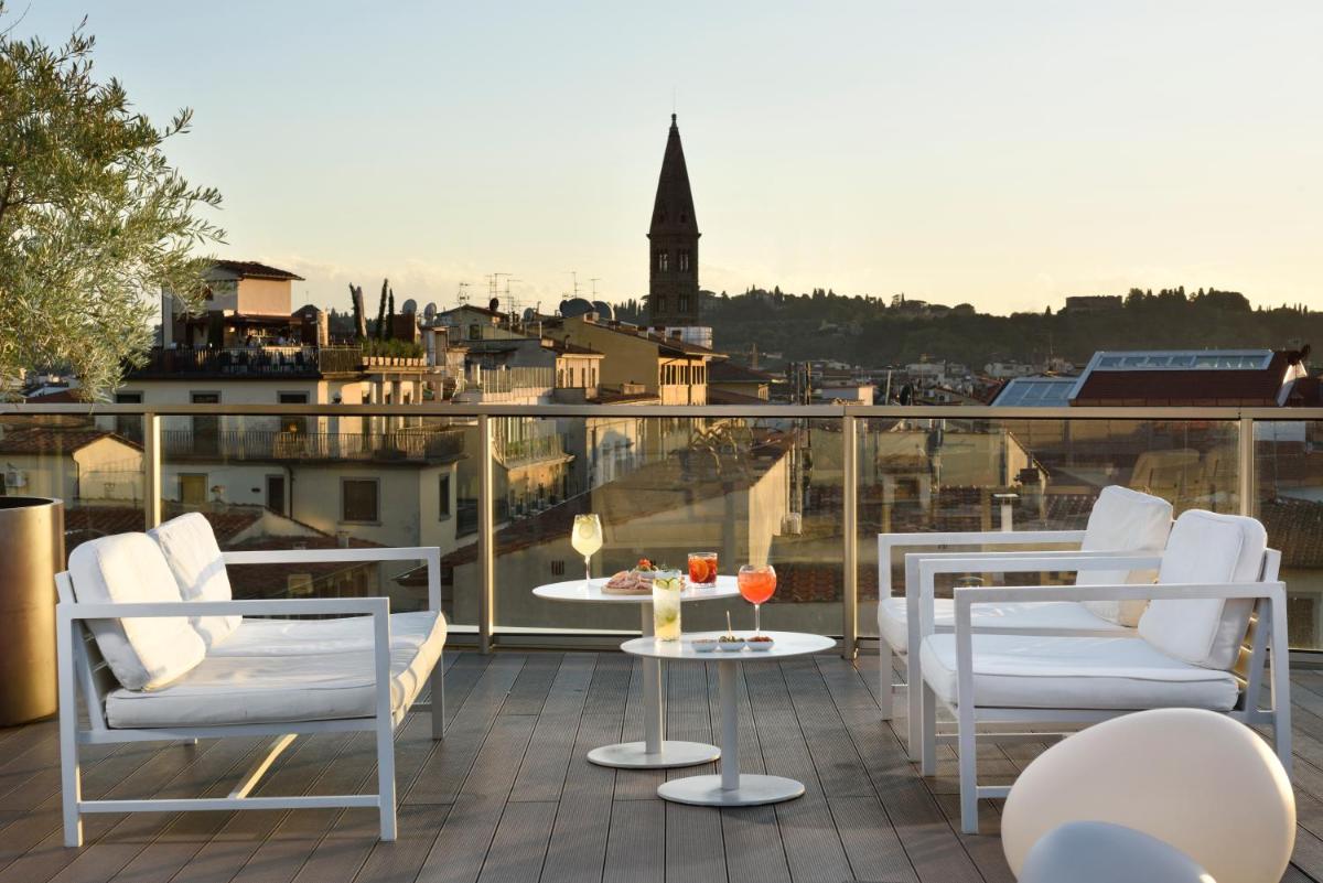 Hotel Glance In Florence