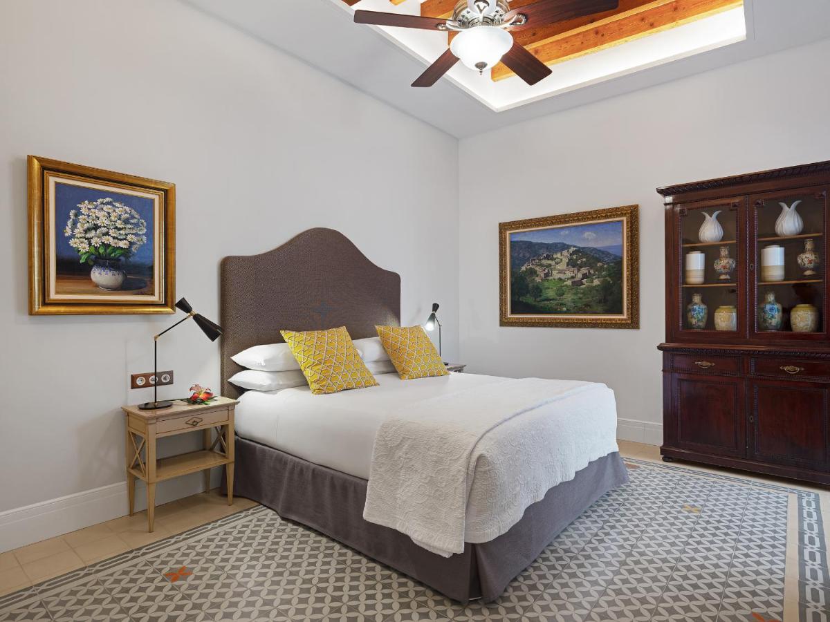 Hotel Gloria de Sant Jaume