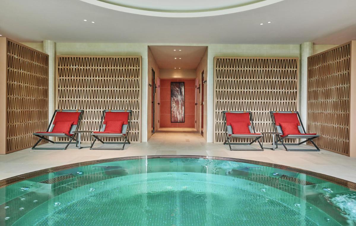 Château Hôtel Grand Barrail