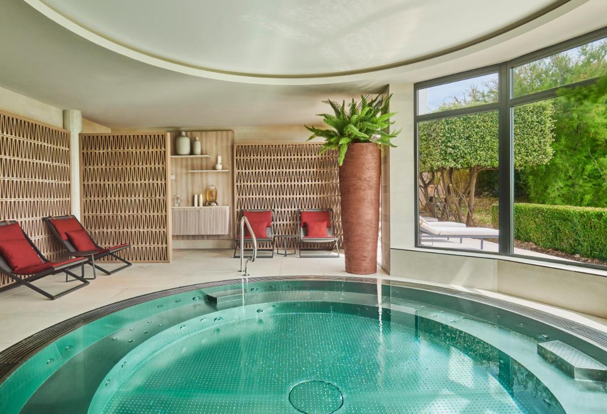 Château Hôtel Grand Barrail