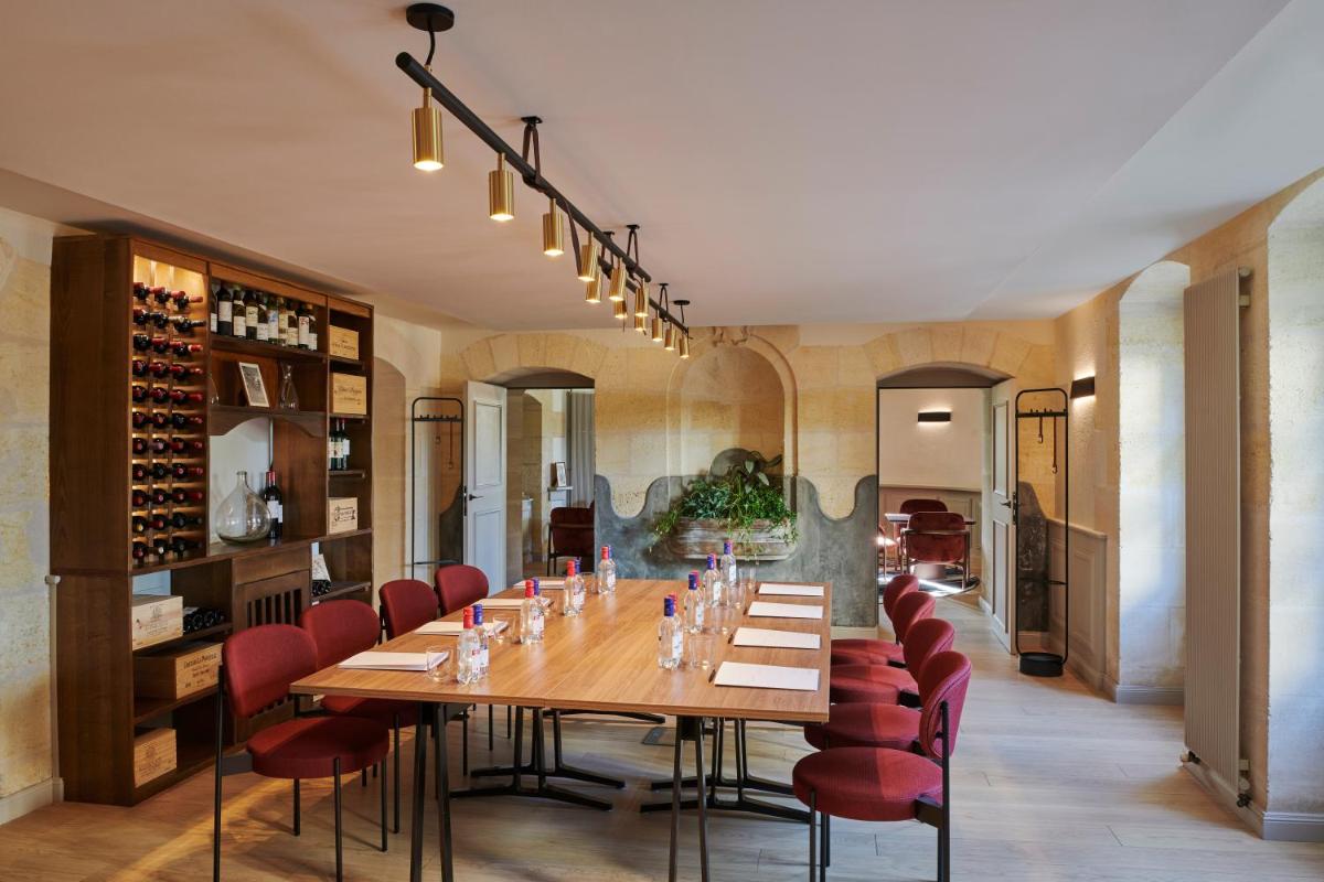 Château Hôtel Grand Barrail