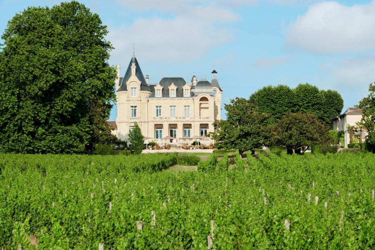 Château Hôtel Grand Barrail