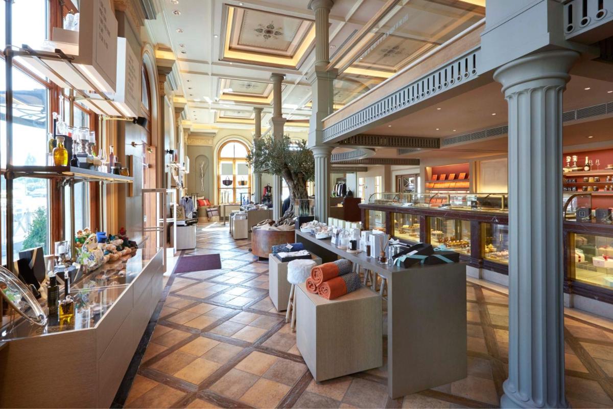 Hotel Grande Bretagne, a Luxury Collection Hotel, Athens