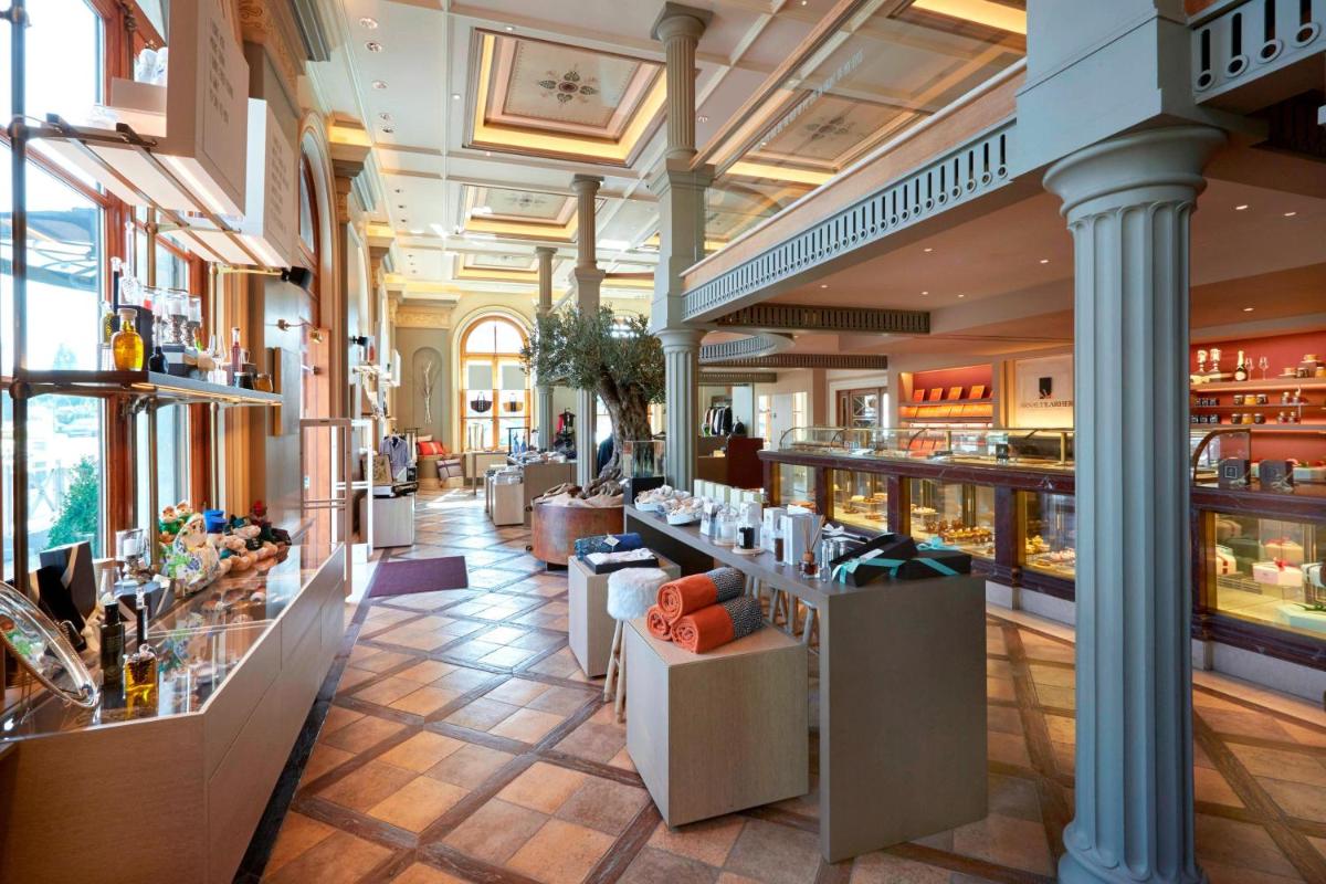 Hotel Grande Bretagne, a Luxury Collection Hotel, Athens