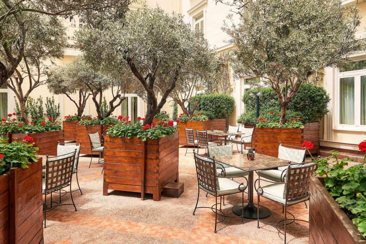 Hotel Grande Bretagne, a Luxury Collection Hotel, Athens