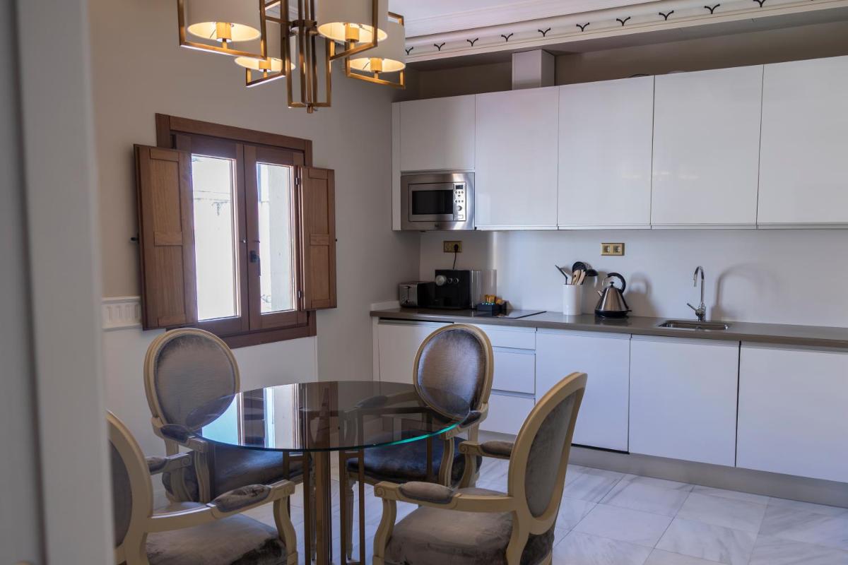 Hotel Gravina 51