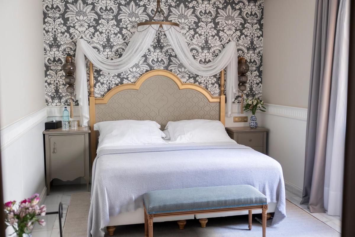 Hotel Gravina 51