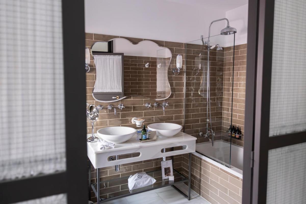 Hotel Gravina 51