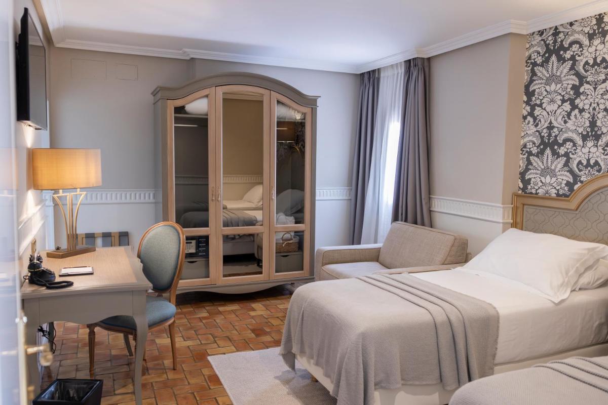 Hotel Gravina 51