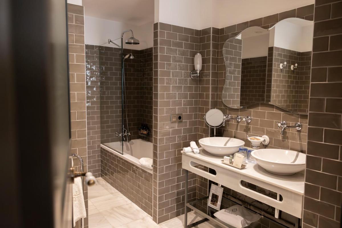 Hotel Gravina 51