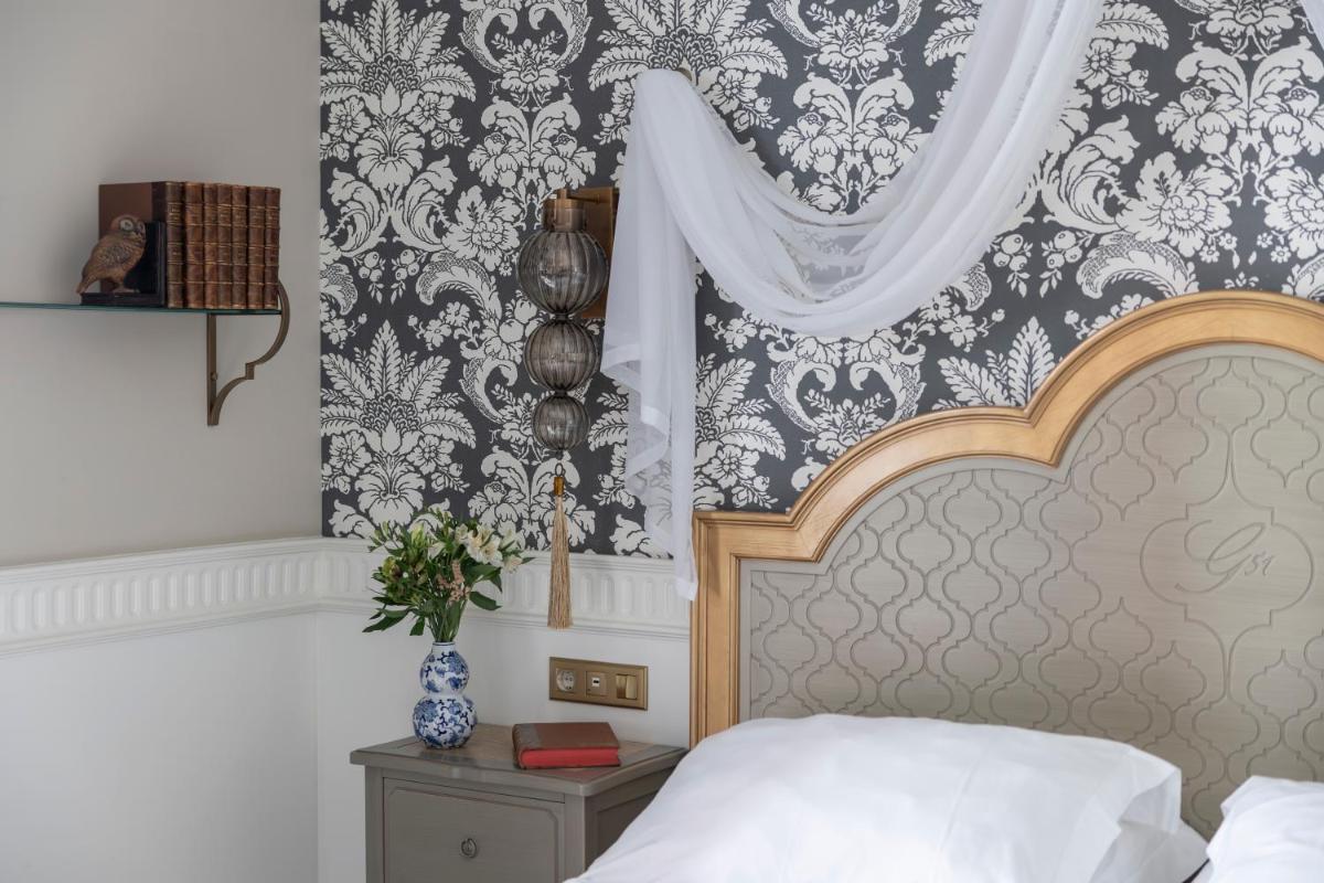 Hotel Gravina 51