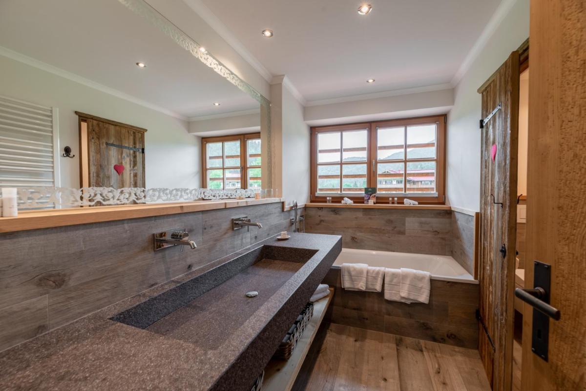 Relais & Châteaux Gut Steinbach Hotel Chalets SPA