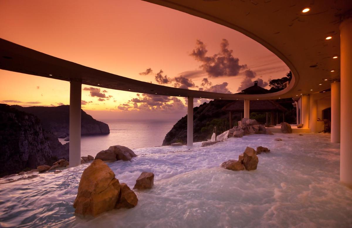 Hacienda Na Xamena, Ibiza
