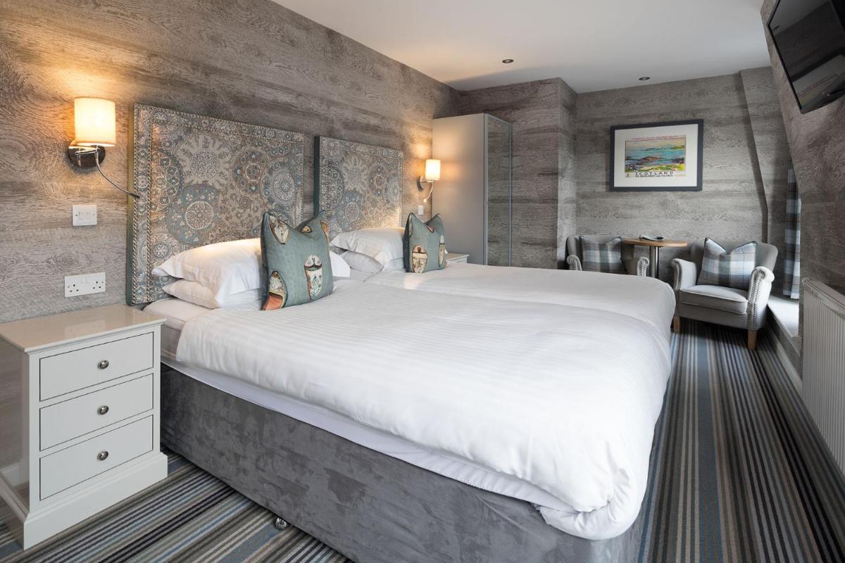 Hotel Hebrides