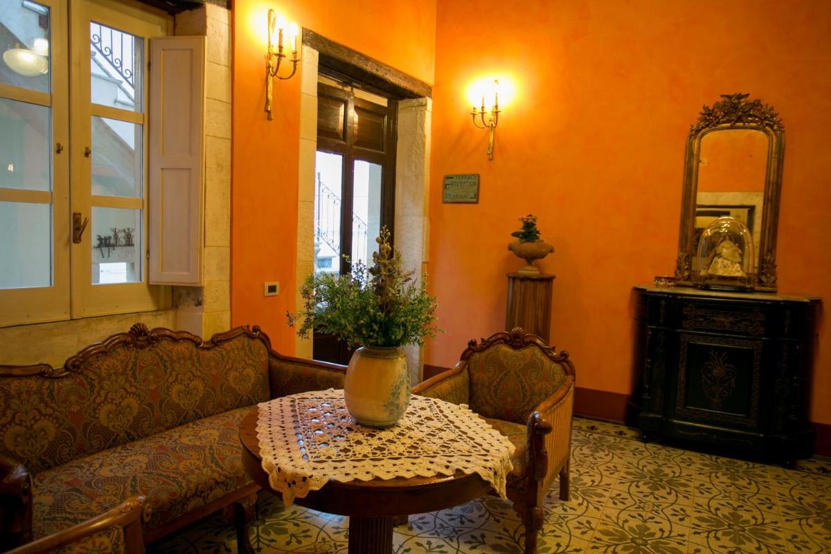 Hotel Henry's House