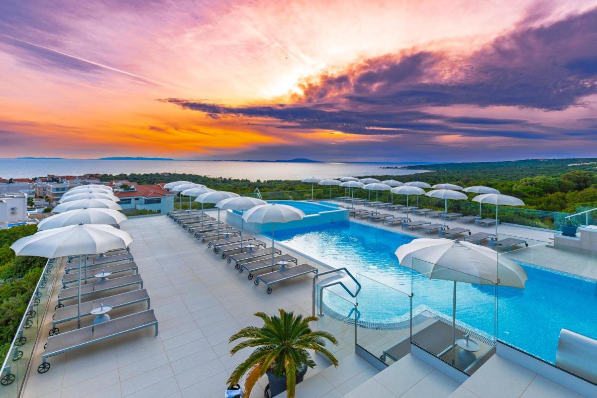 Hotel In Excelsis