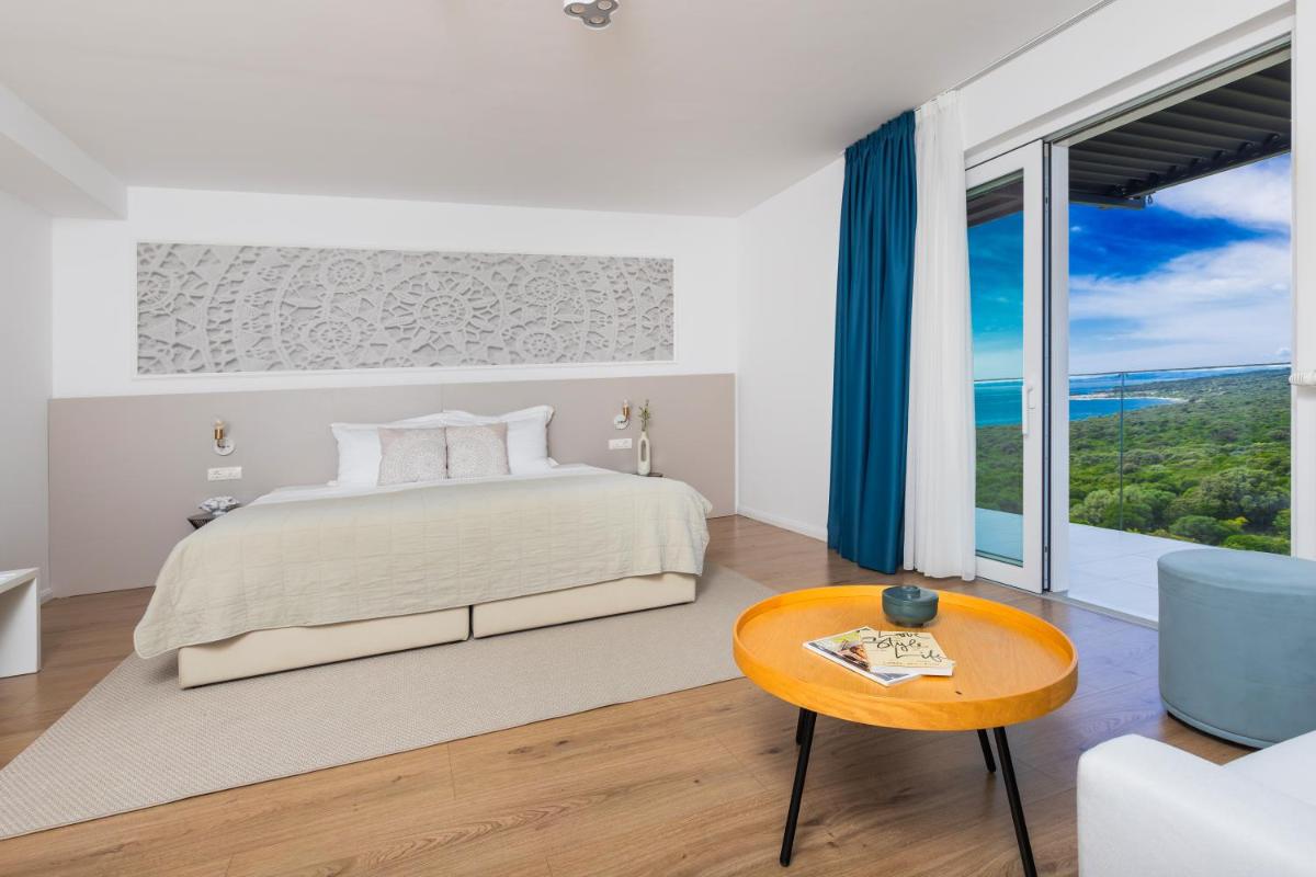 Hotel In Excelsis