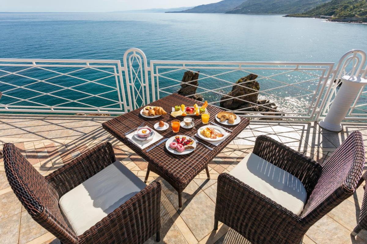 Hotel Kalura