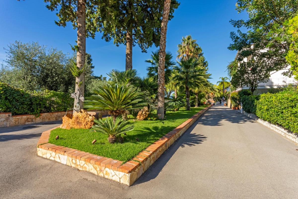 Hotel Kalura