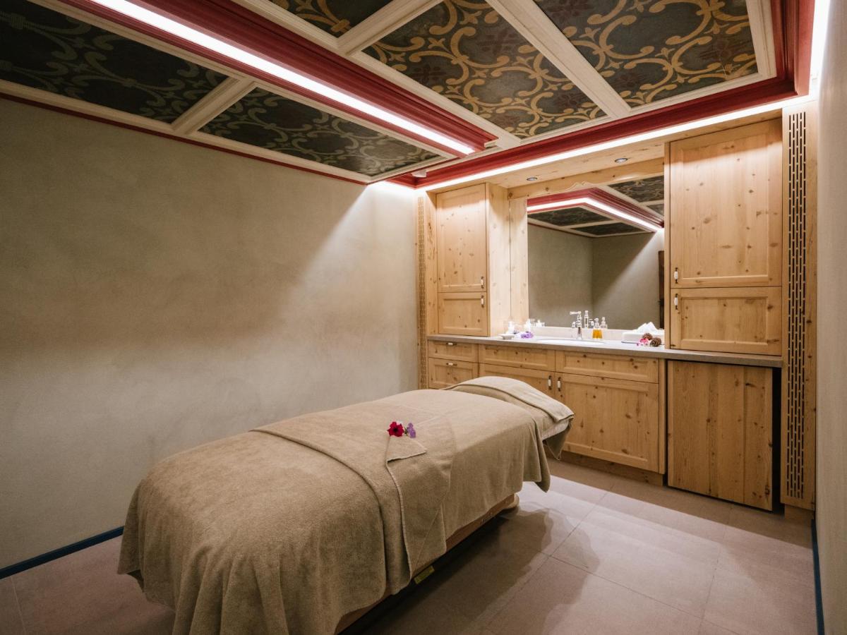 Hotel La Perla: The Leading Hotels of the World