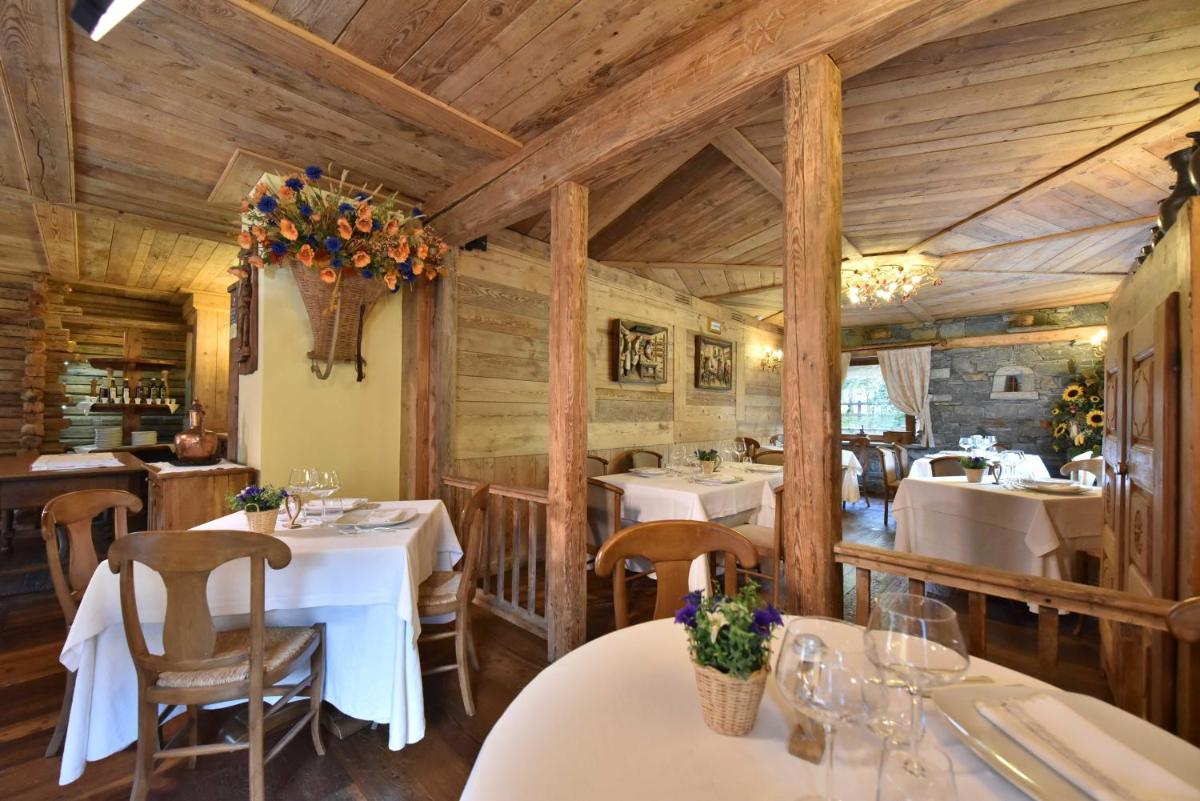 Hotel La Rouja