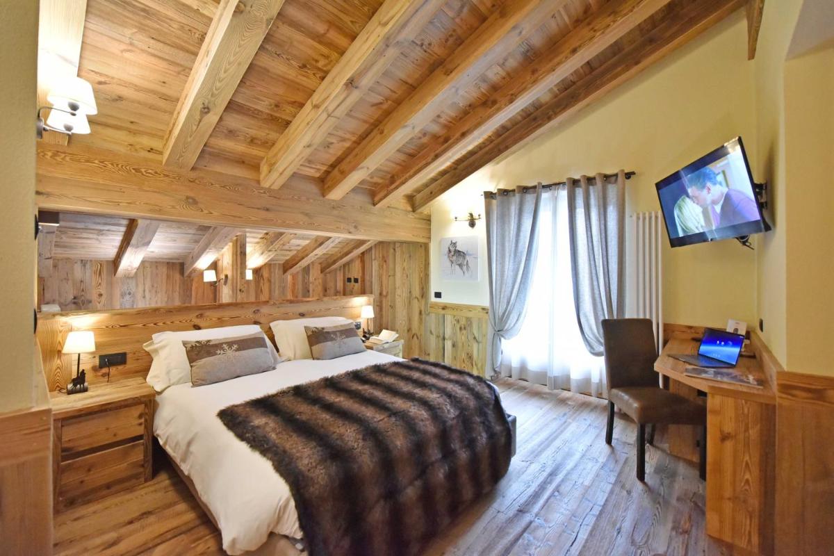Hotel La Rouja
