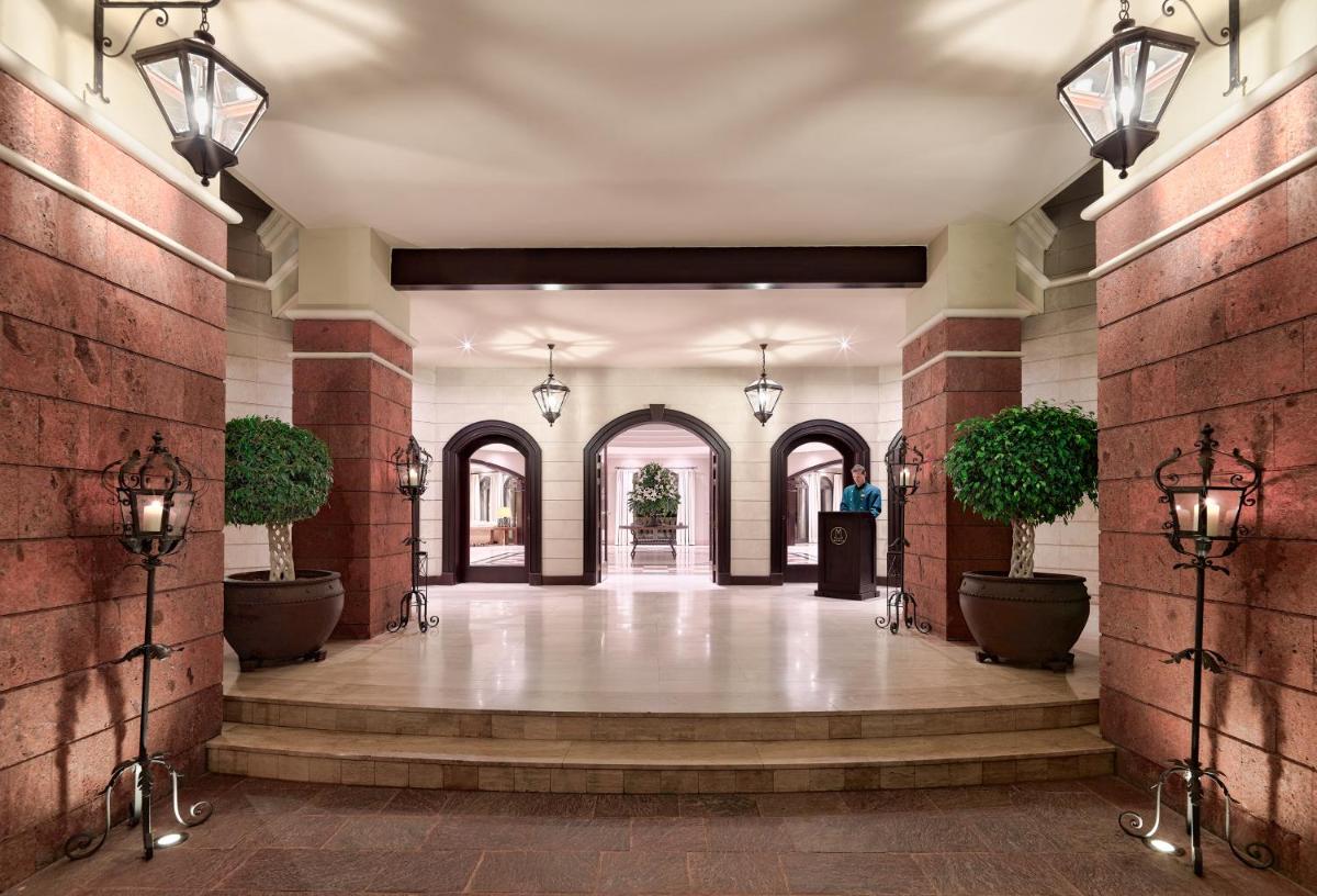 1881 Tenerife Madrigueras Golf Hotel