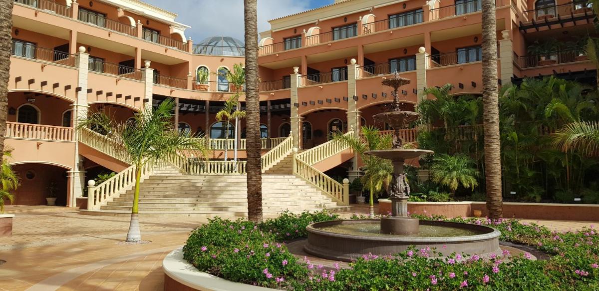 1881 Tenerife Madrigueras Golf Hotel