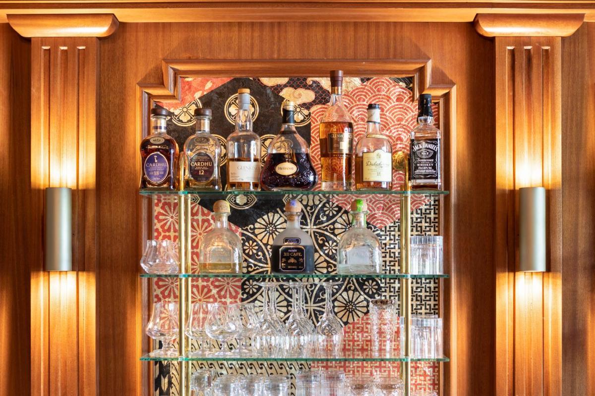 Le Palace De Menthon